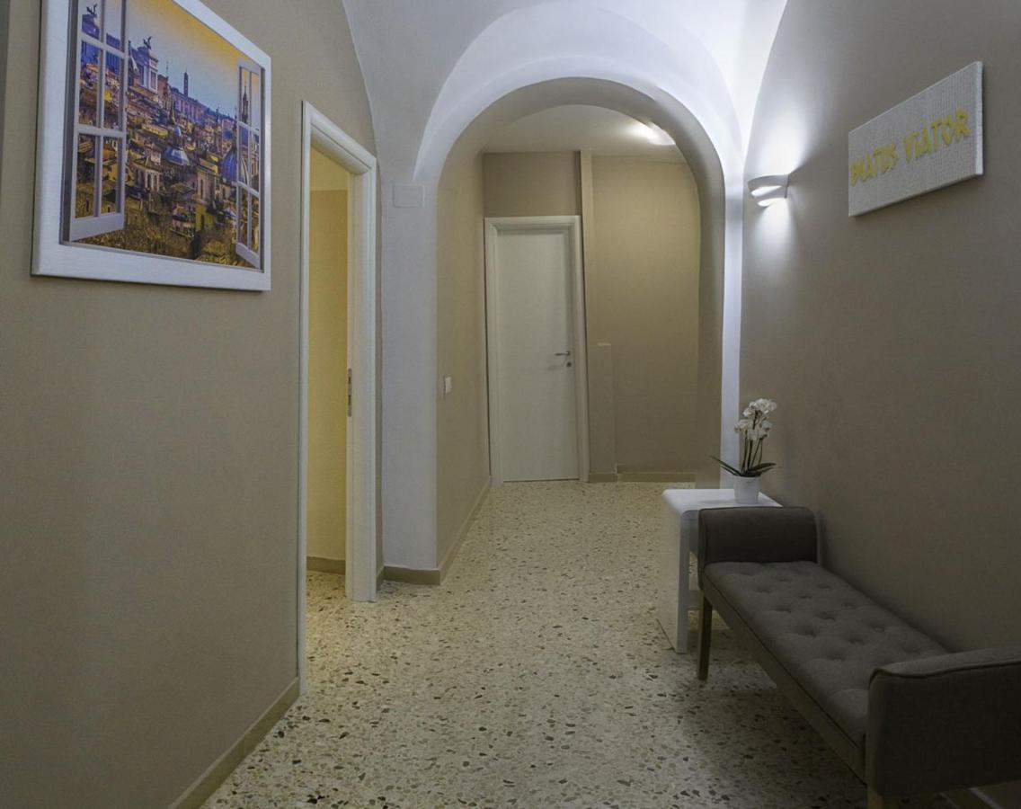 Beatus Viator Guest House Рим Екстер'єр фото