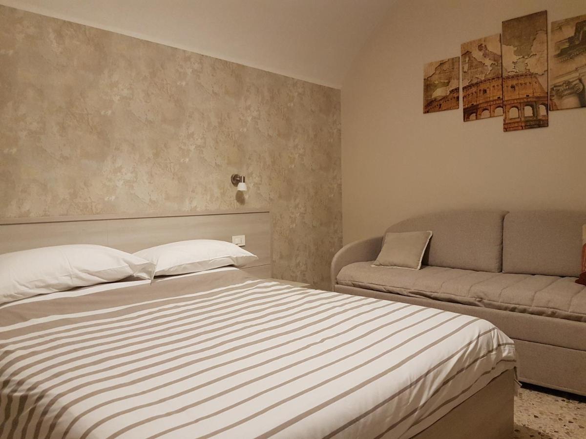 Beatus Viator Guest House Рим Екстер'єр фото